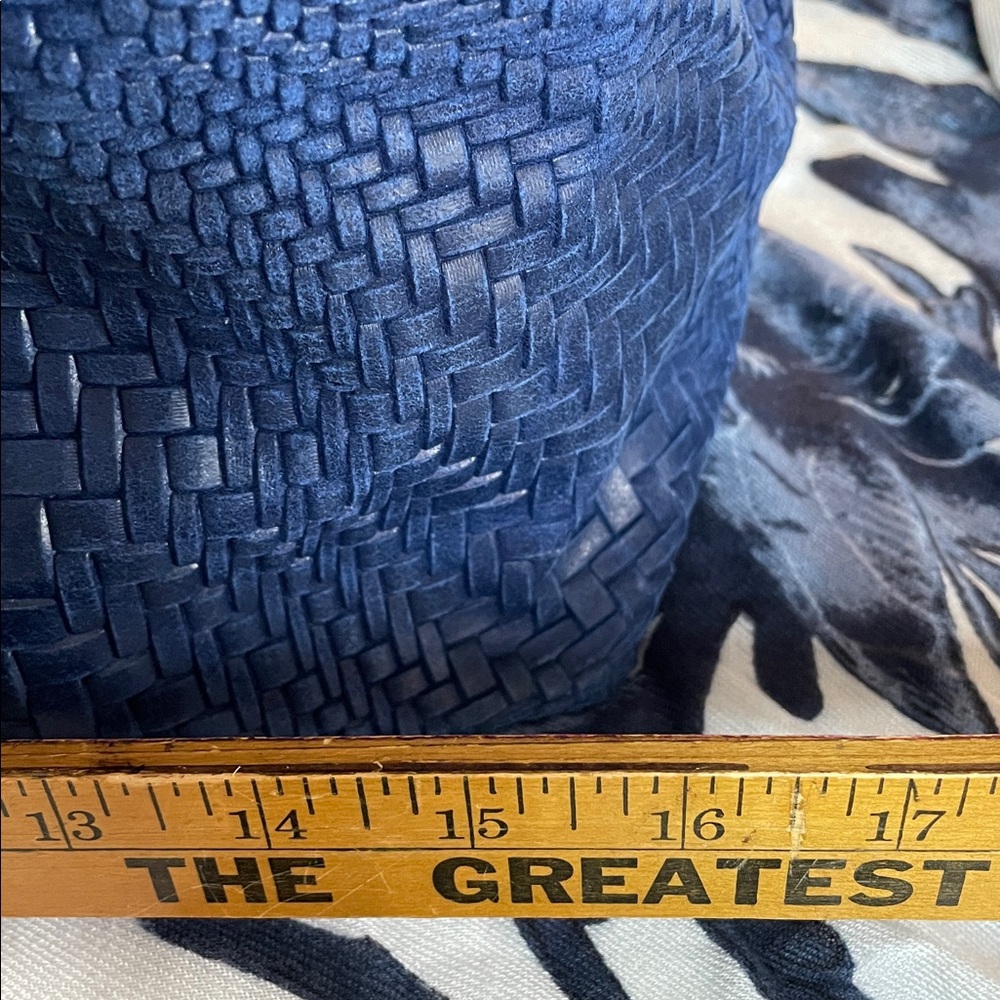 Awesome Statement Bag - Large Woven Blue Leather Tote/Travel - Tulipani Leather - Picture 10 of 16
